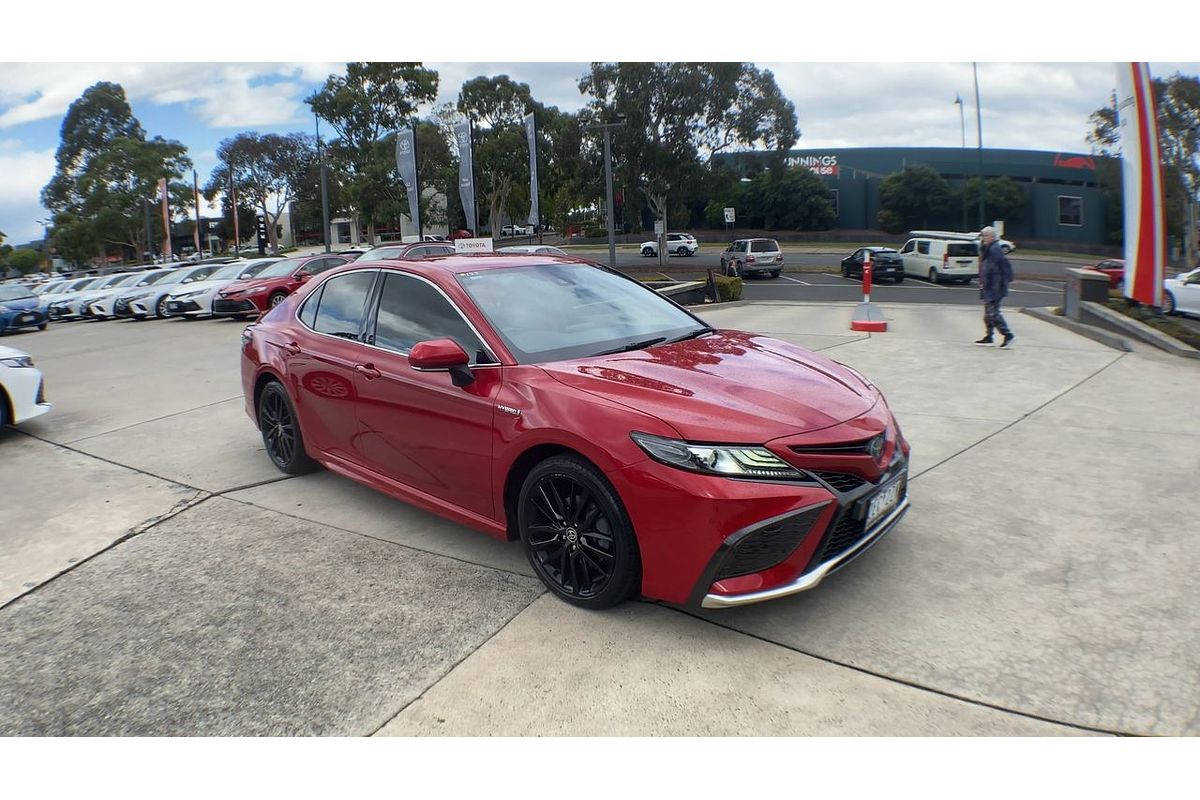 2021 Toyota Camry SX AXVH70R