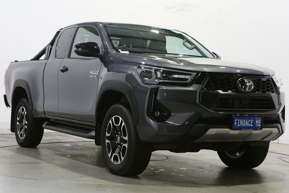 2024 Toyota Hilux SR5 GUN126R 4X4