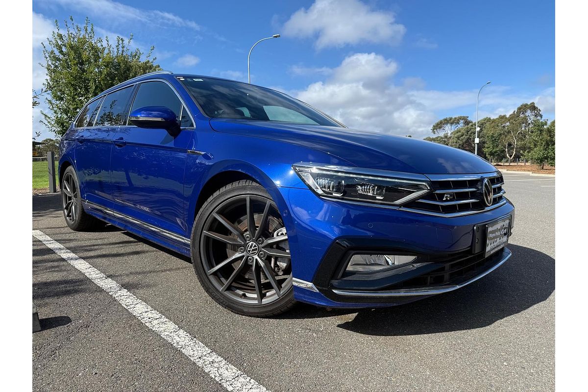 2022 Volkswagen Passat 206TSI R-Line B8