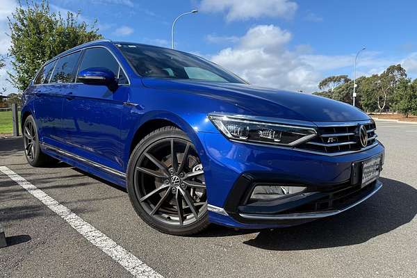 2022 Volkswagen Passat 206TSI R-Line B8