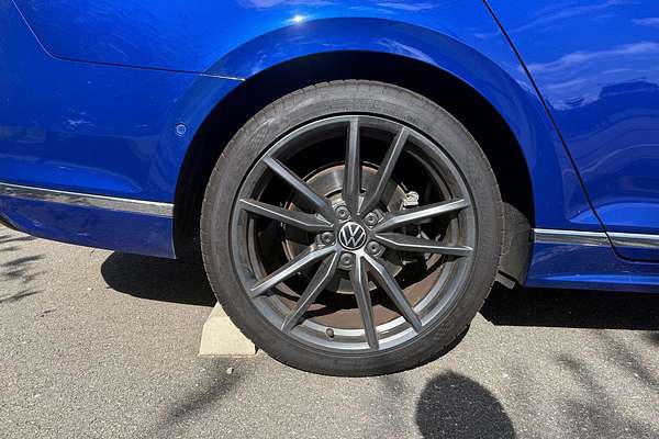 2022 Volkswagen Passat 206TSI R-Line B8 thumb-6