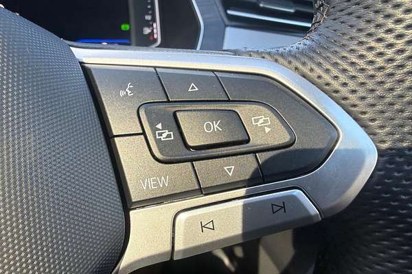 2022 Volkswagen Passat 206TSI R-Line B8 thumb-29