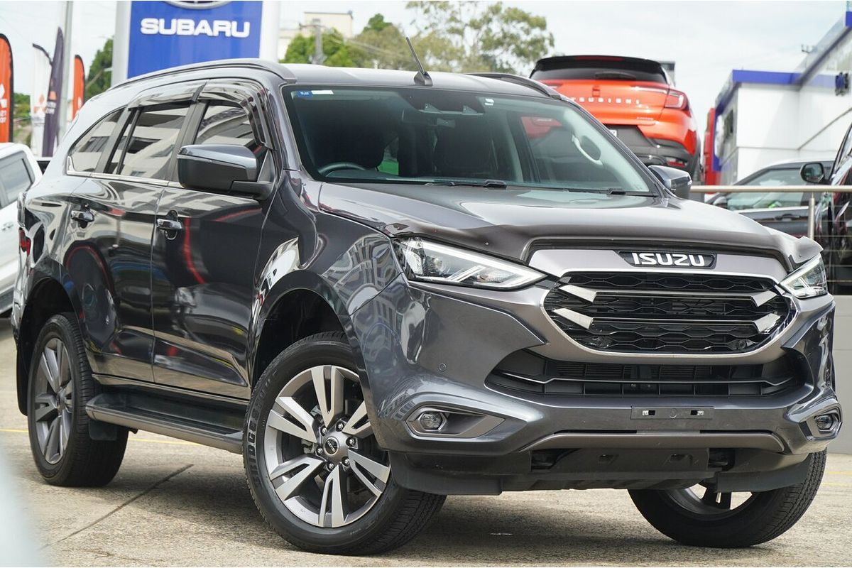 2023 Isuzu MU-X LS-T