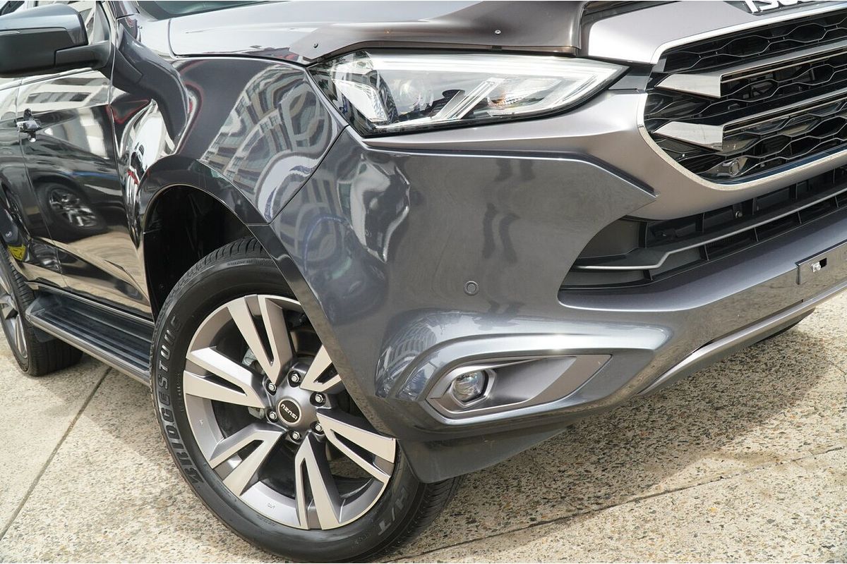 2023 Isuzu MU-X LS-T