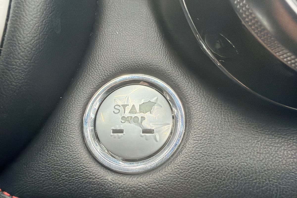 2021 MG HS Excite SAS23