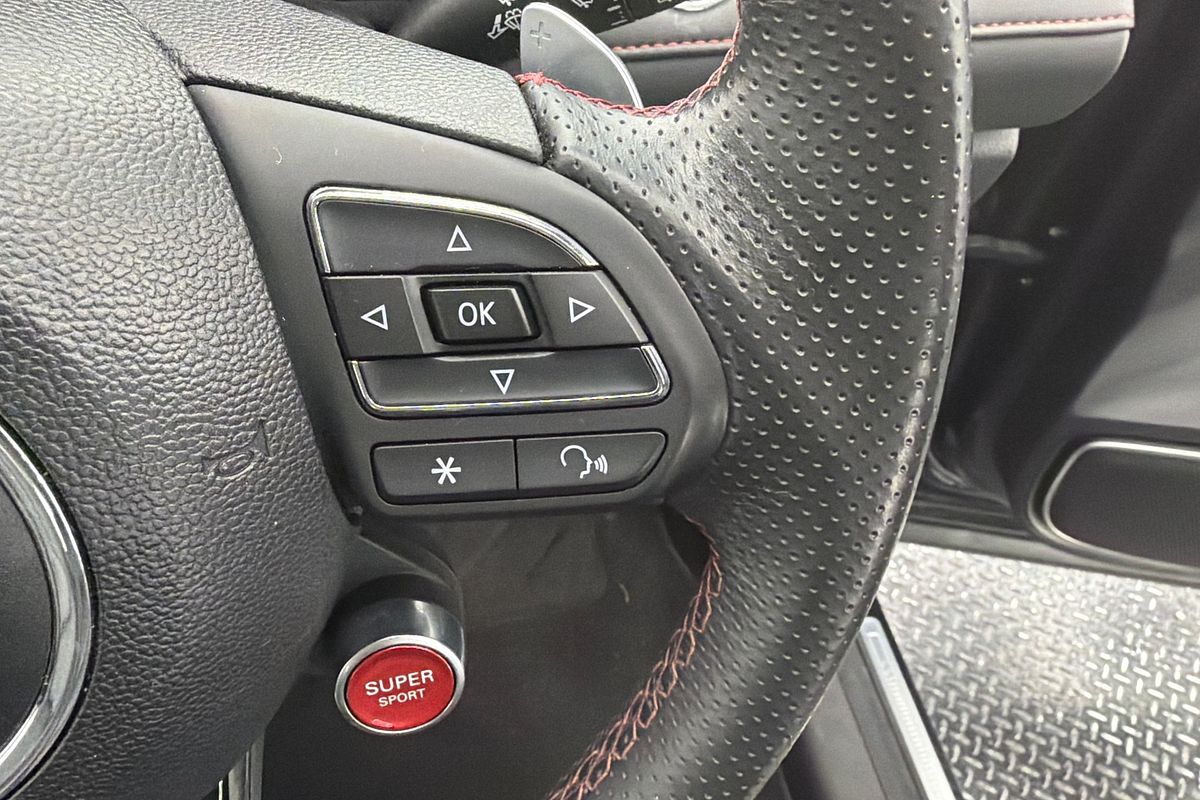 2021 MG HS Excite SAS23