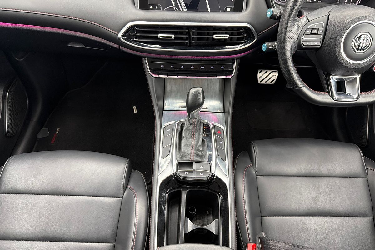 2021 MG HS Excite SAS23