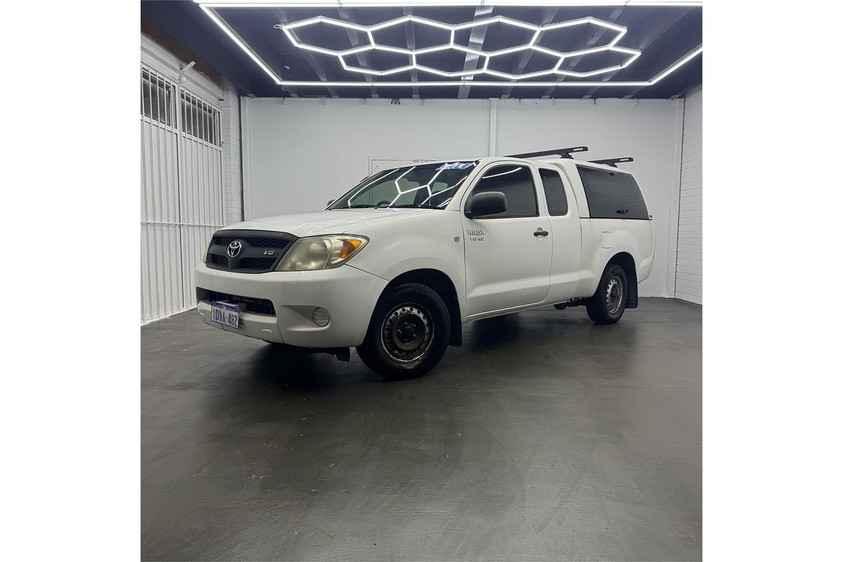 2008 Toyota Hilux SR GGN15R Rear Wheel Drive