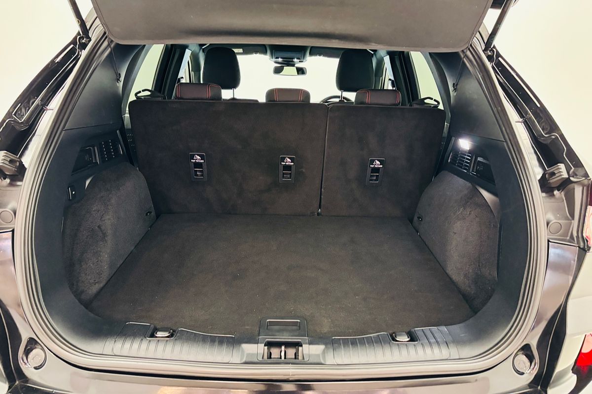 Ford ESCAPE 2020.75 SUV ST-LINE NON SIP 2.0LP 8A AWD (JVFY9EF)