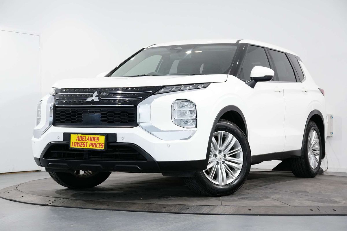 2021 Mitsubishi Outlander ES ZM