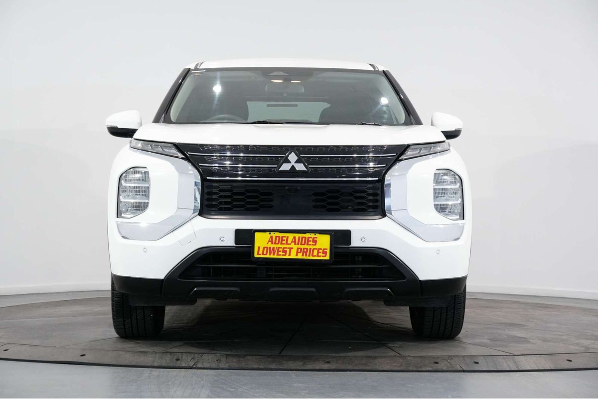 2021 Mitsubishi Outlander ES ZM