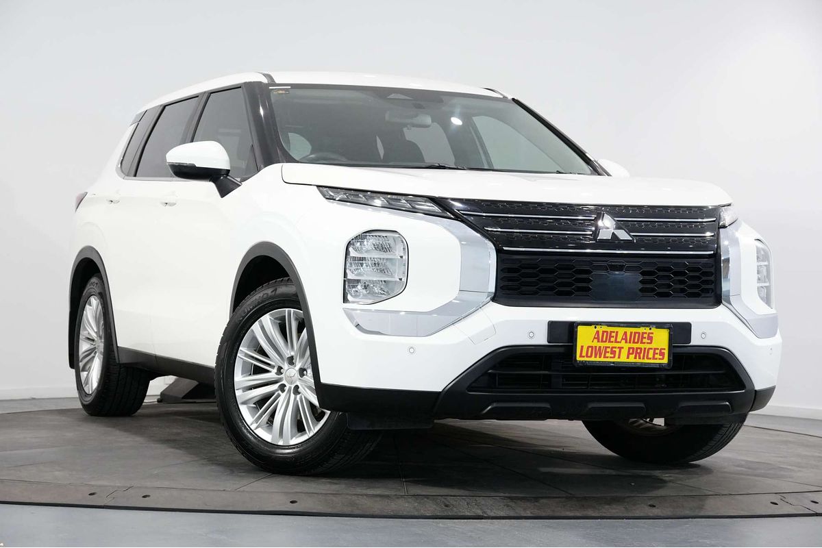 2021 Mitsubishi Outlander ES ZM