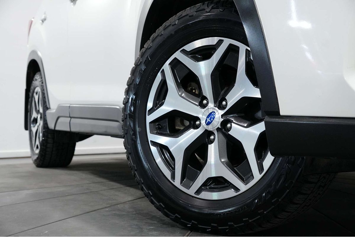 2021 Subaru Forester 2.5i S5