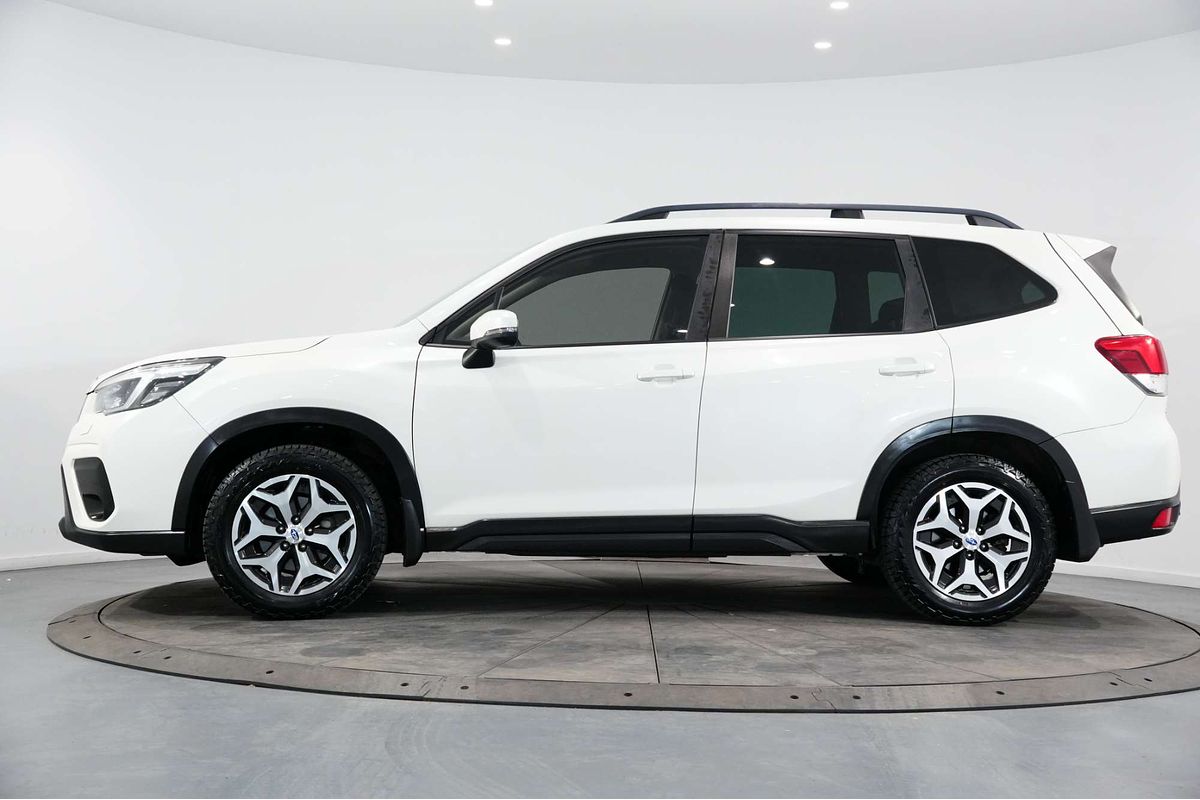 2021 Subaru Forester 2.5i S5