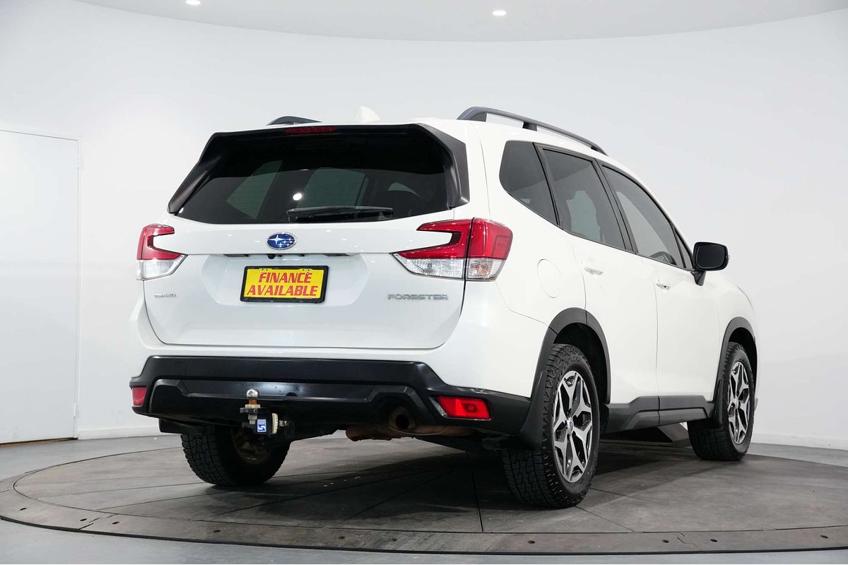 2021 Subaru Forester 2.5i S5