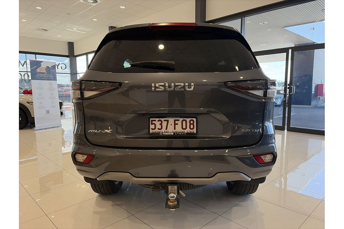 2022 Isuzu MU-X LS-T