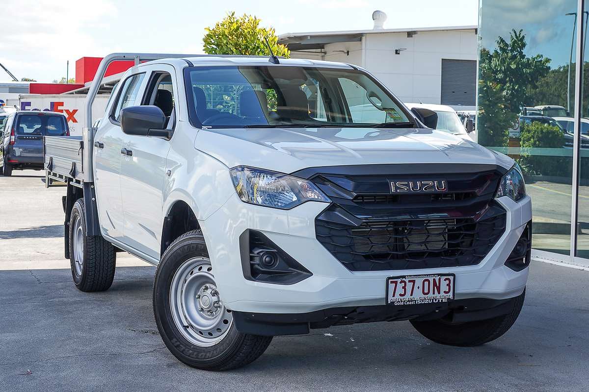 2025 Isuzu D-MAX SX  4X4