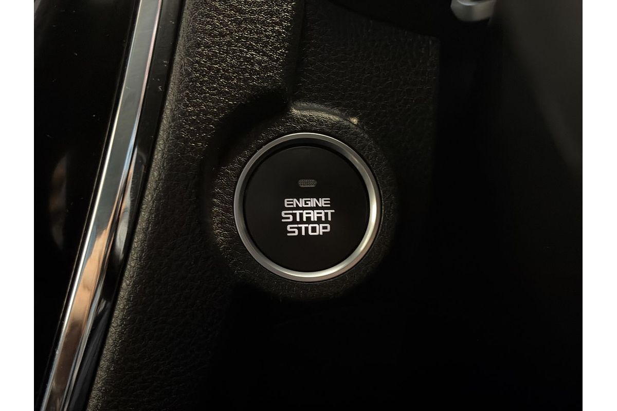 2022 Isuzu MU-X LS-T