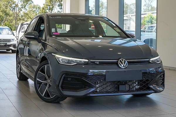 2025 Volkswagen Golf 110TSI R-Line 8.5