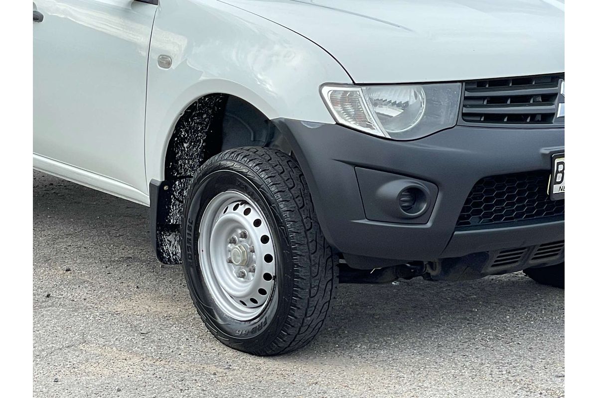 2011 Mitsubishi Triton GL MN Rear Wheel Drive