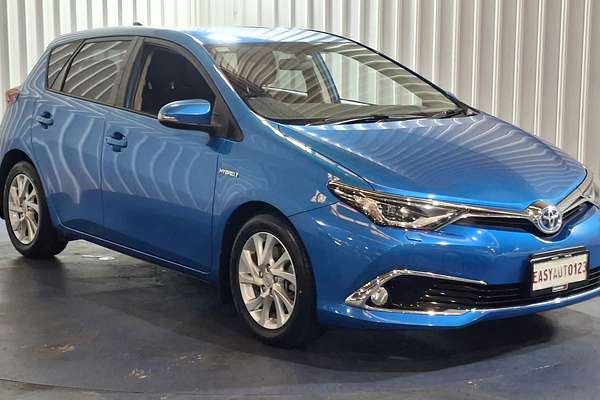 2016 Toyota Corolla Hybrid ZWE186R