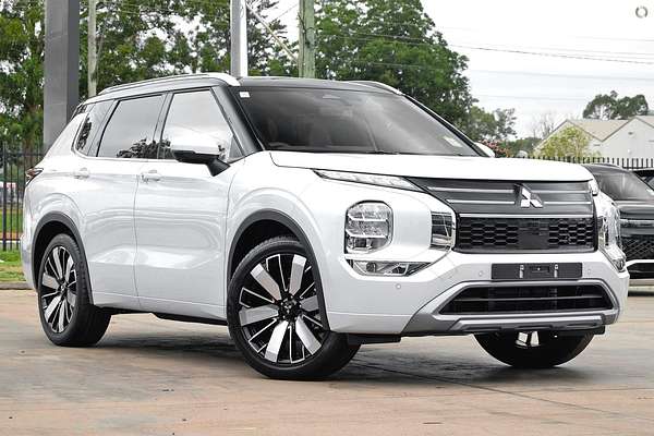 2025 Mitsubishi Outlander Exceed Tourer ZM