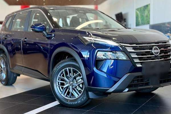 2026 Nissan X-TRAIL ST T33