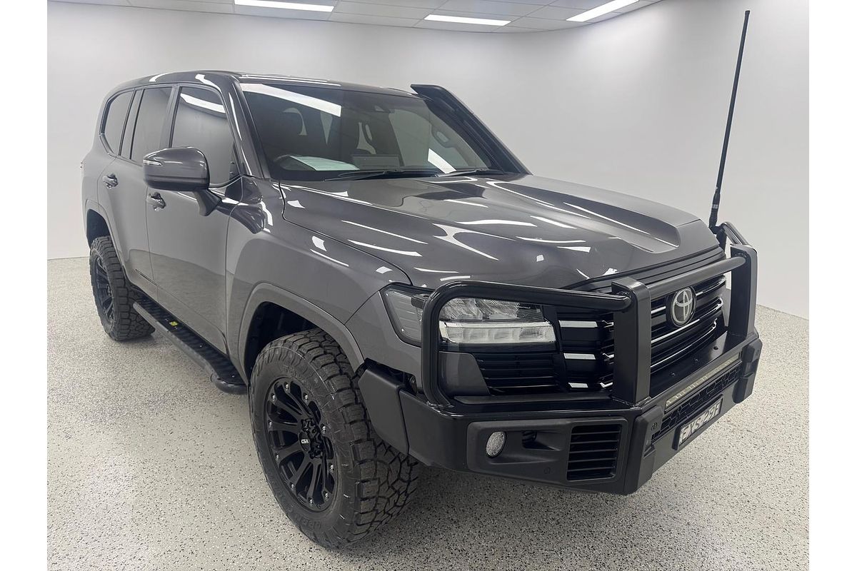 2023 Toyota Landcruiser GX FJA300R