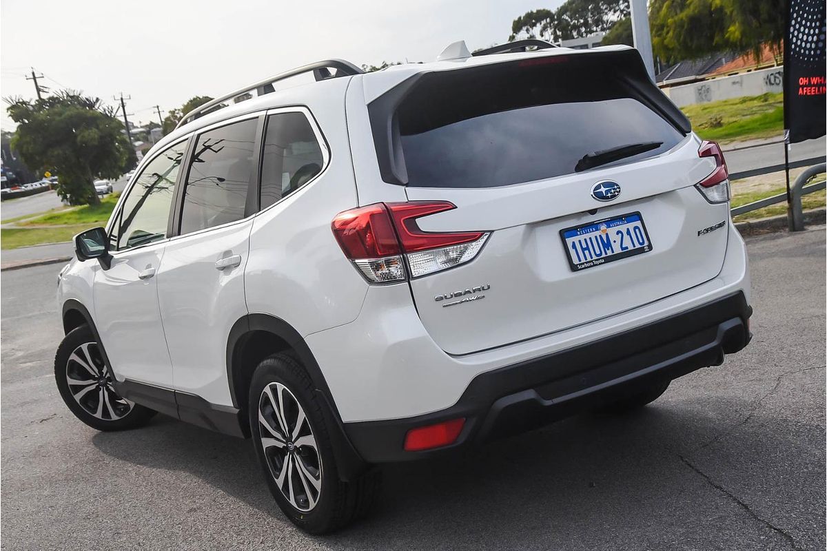 2022 Subaru Forester 2.5i Premium S5