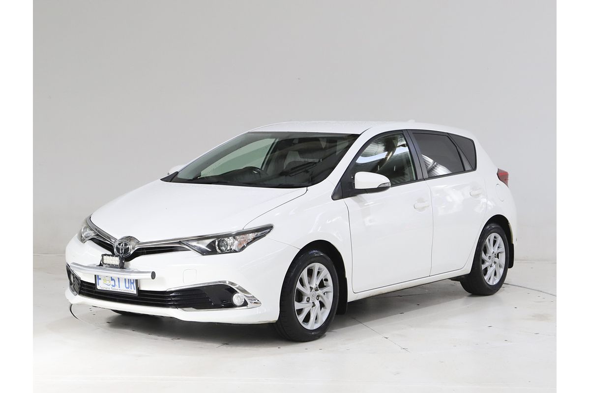 Corolla Ascent Sport 1.8L Petrol CVT 5 Door Hatch 4E67950 001