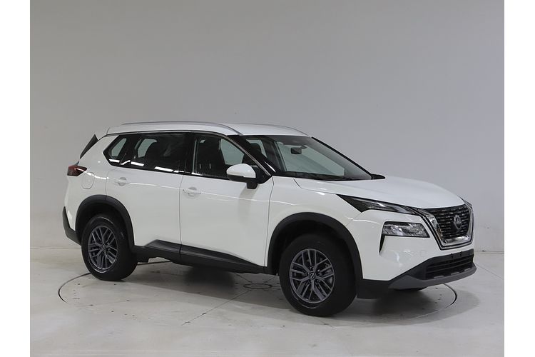 2025 Nissan X-TRAIL ST T33