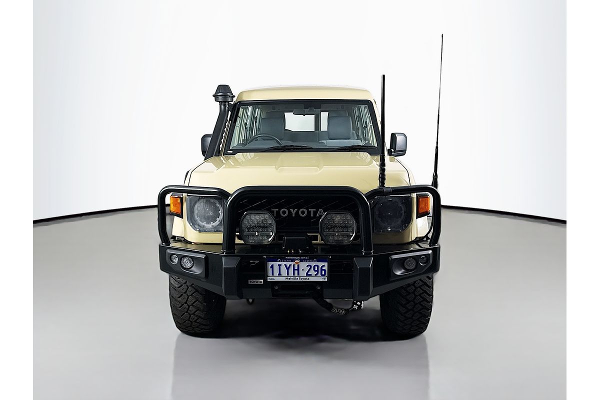 2024 Toyota Landcruiser GXL Troopcarrier VDJL78R