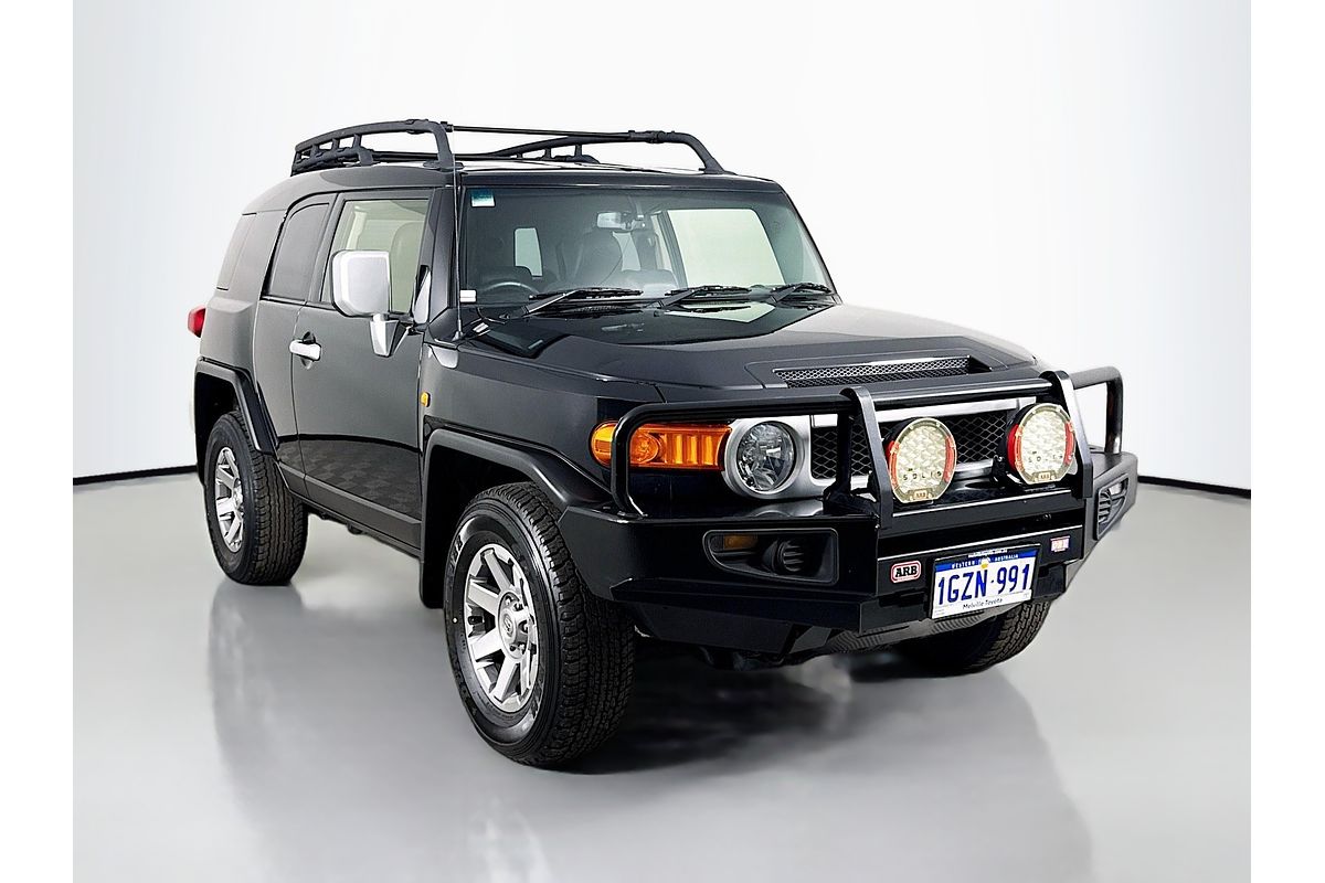 2016 Toyota FJ Cruiser GSJ15R