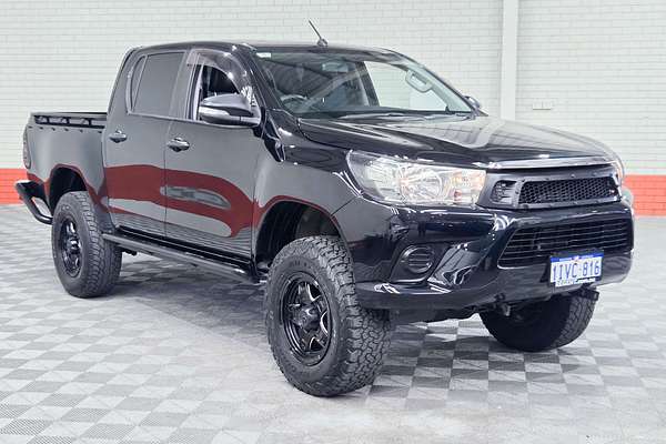 2016 Toyota Hilux SR GUN126R 4X4