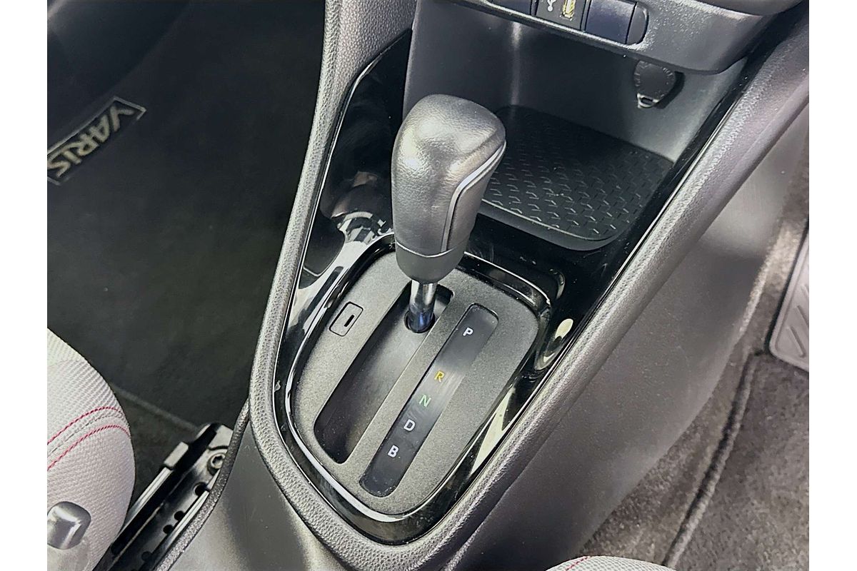 2021 Toyota Yaris ZR Hybrid MXPH10R