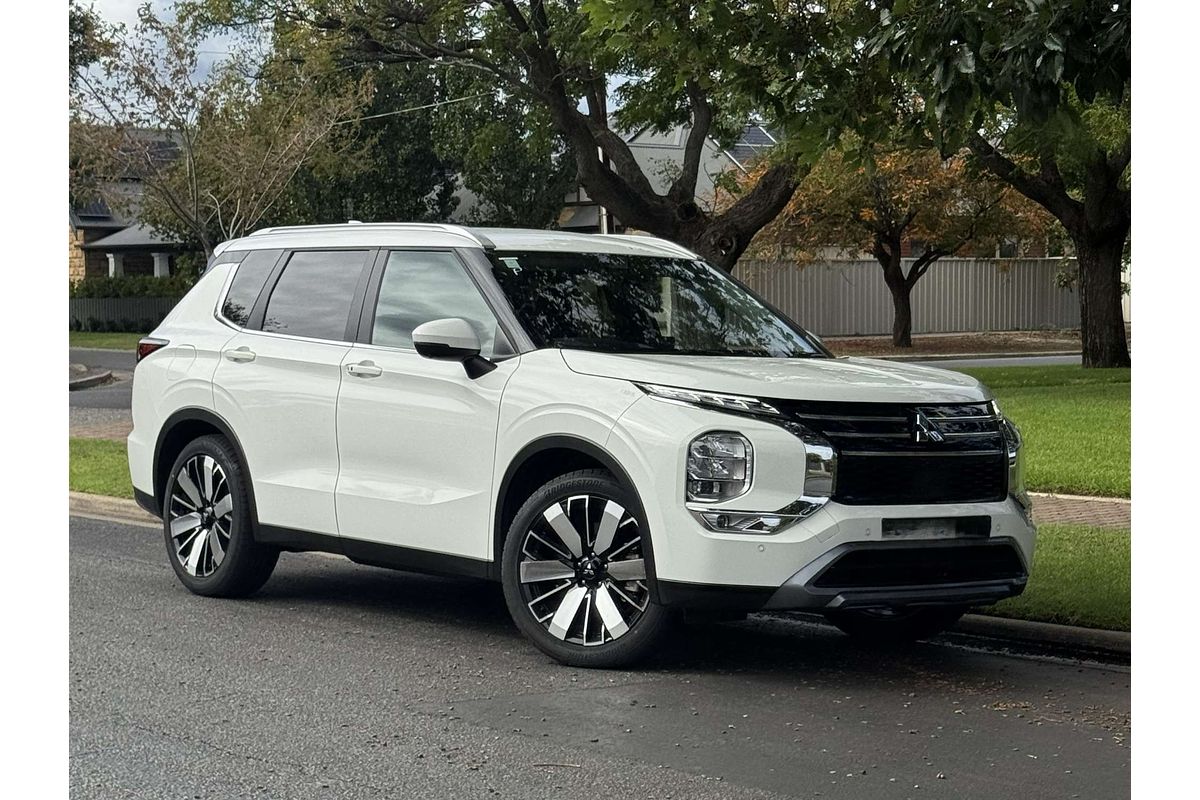 2025 Mitsubishi Outlander Aspire ZM