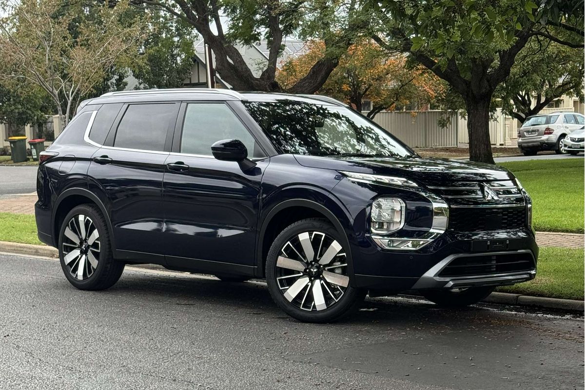 2025 Mitsubishi Outlander Aspire ZM