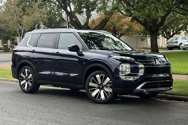 2025 Mitsubishi Outlander Aspire ZM