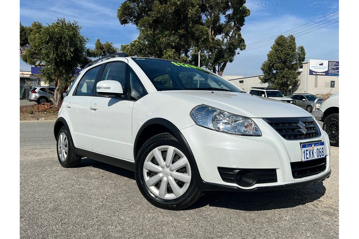 2014 Suzuki SX4 Crossover Navigator GYA