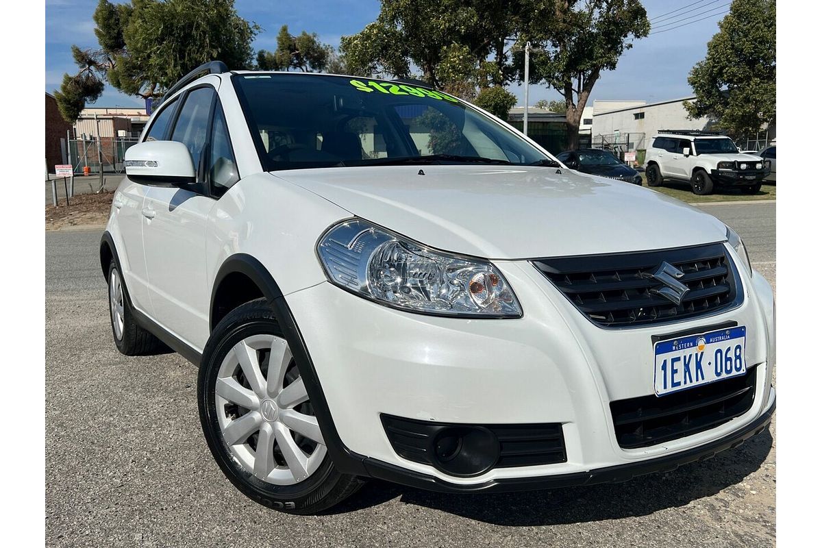 2014 Suzuki SX4 Crossover Navigator GYA