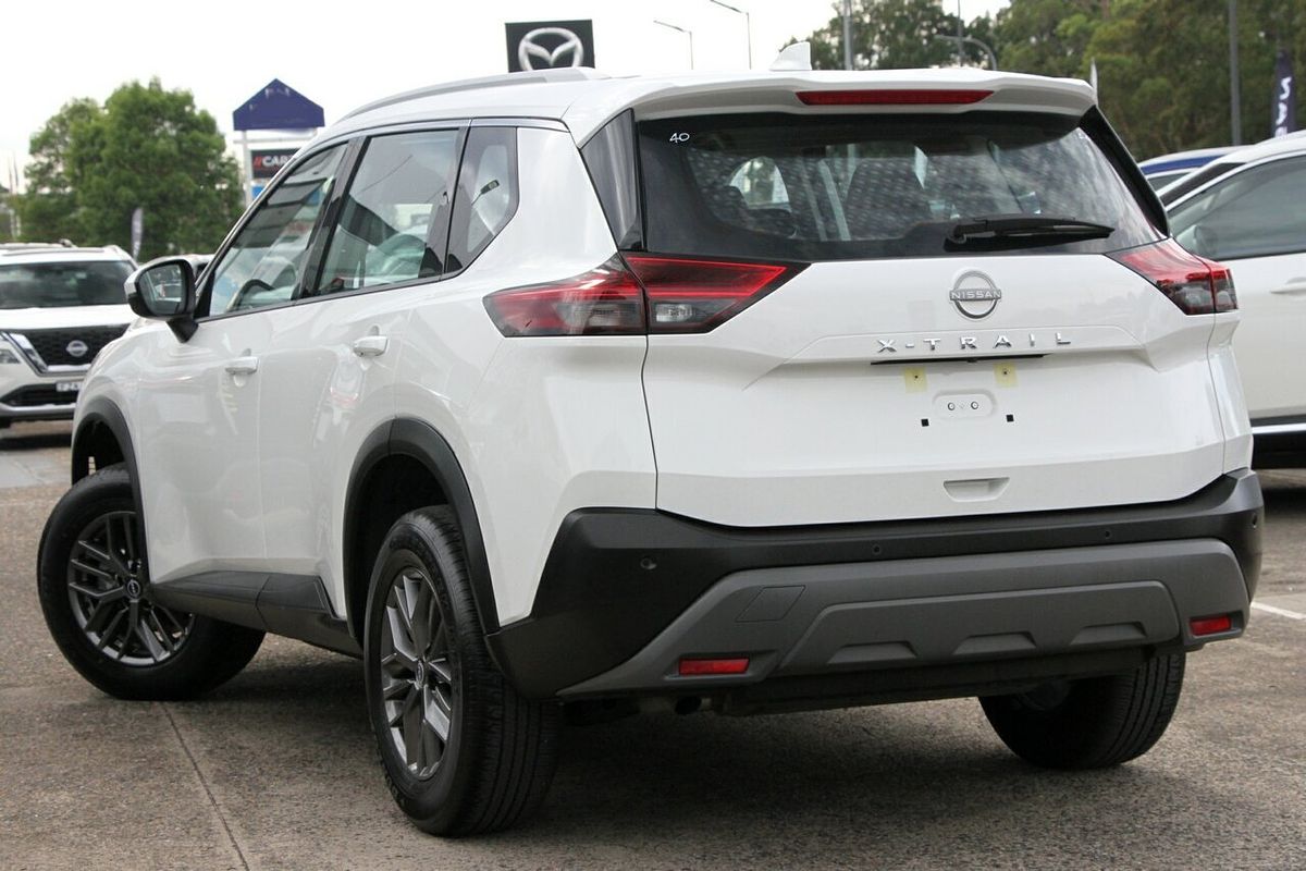 2025 Nissan X-TRAIL ST T33