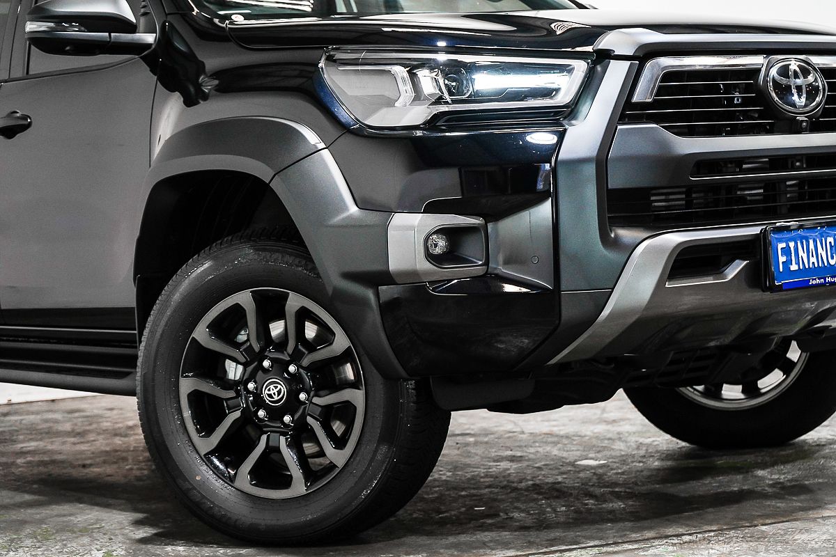 2025 Toyota Hilux Rogue 48V GUN126R 4X4