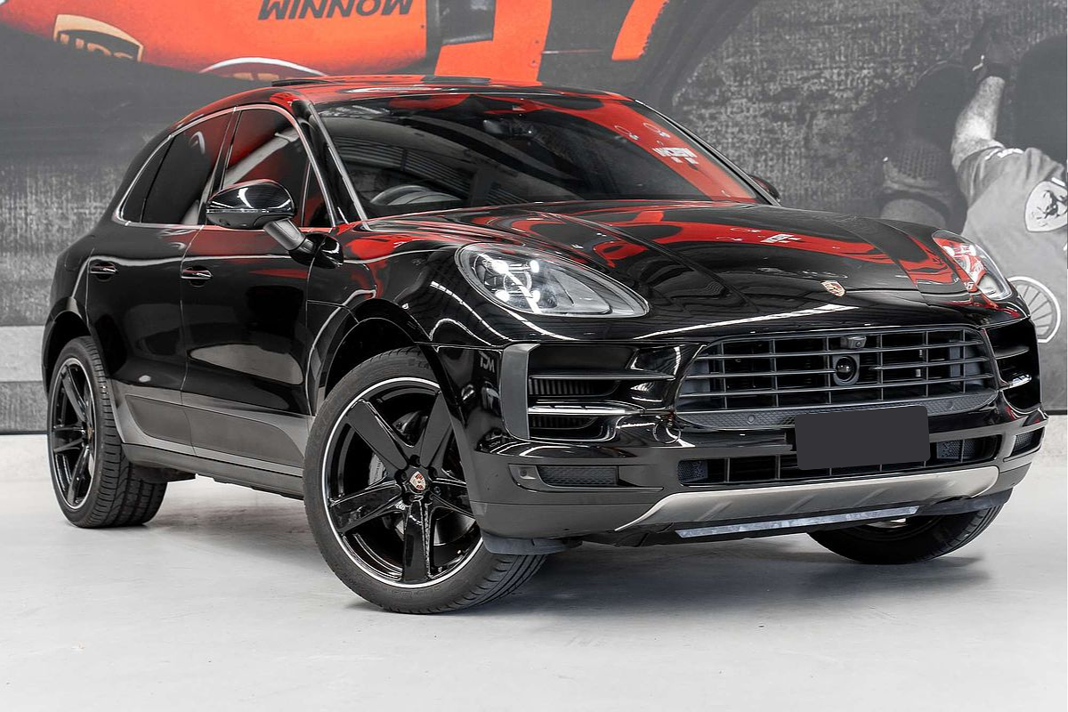 2021 Porsche Macan S 95B