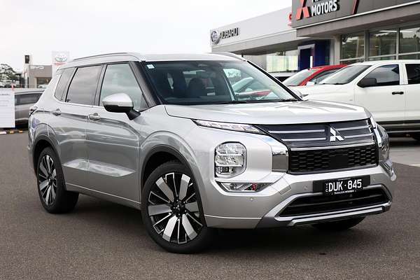 2025 Mitsubishi Outlander Exceed ZM
