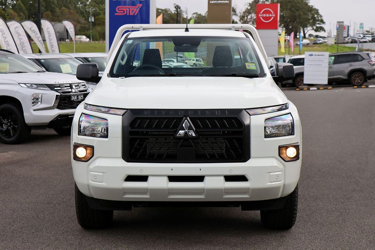 2025 Mitsubishi Triton GLX MV 4X4