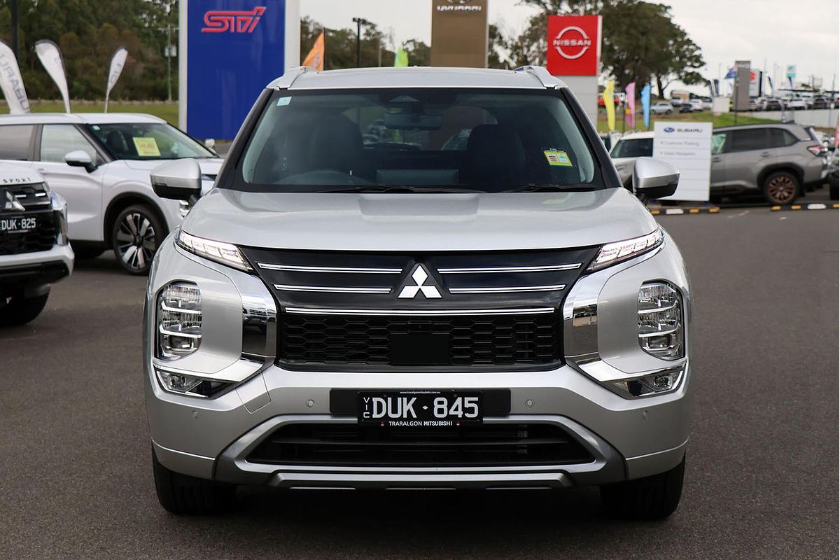 2025 Mitsubishi Outlander Exceed ZM