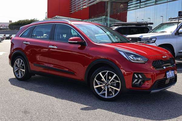 2022 Kia Niro Hybrid Sport DE