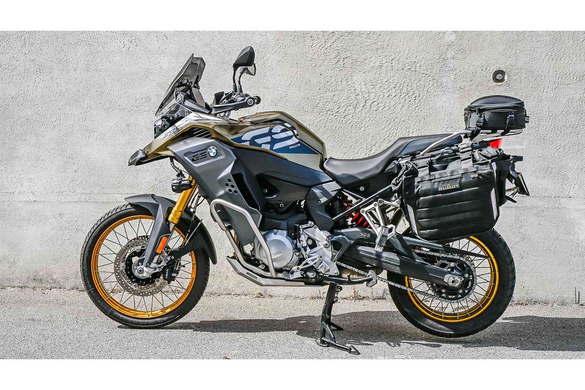 2022 BMW F 750 GS Triple Black F 750