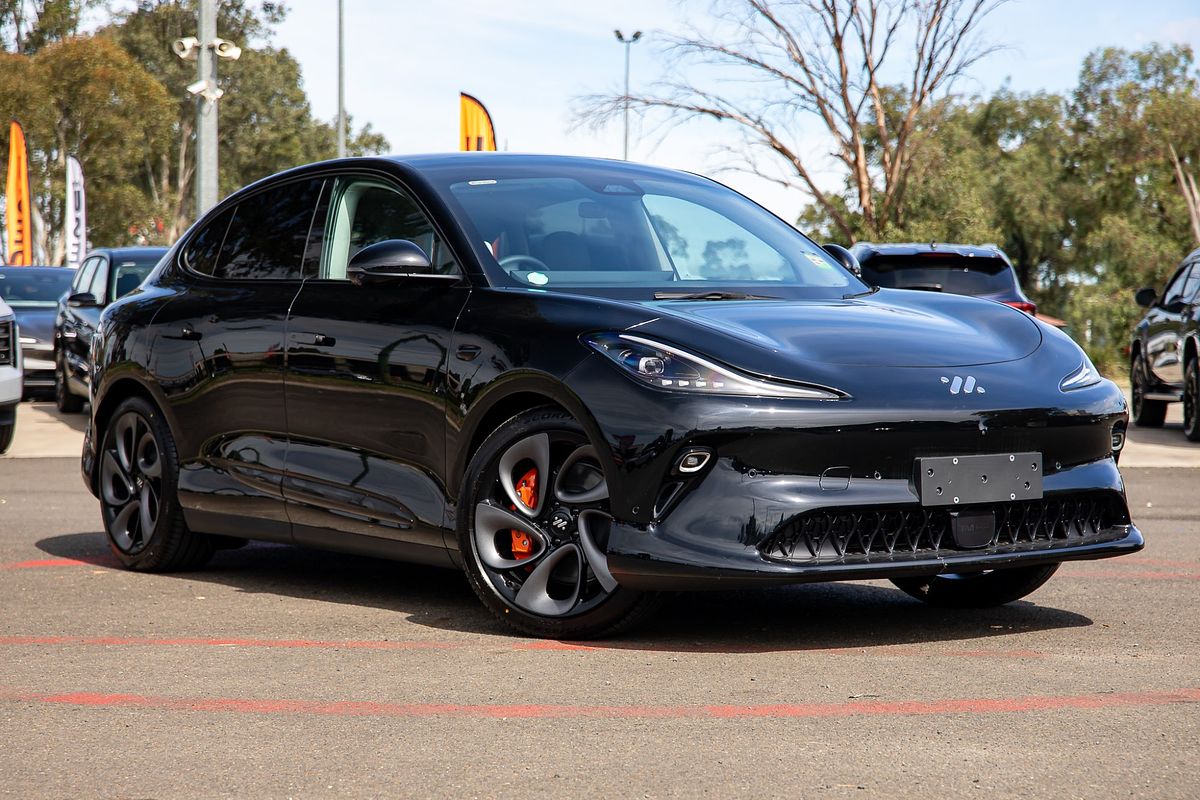 2025 MG IM6 Platinum S12L