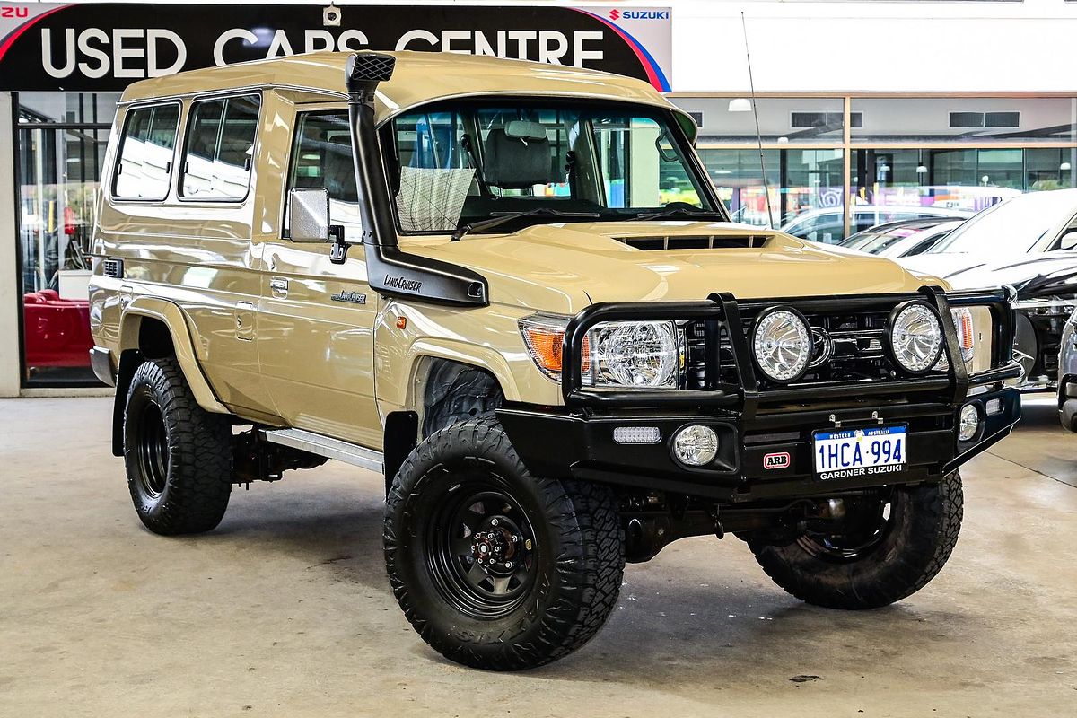 2020 Toyota Landcruiser GXL Troopcarrier VDJ78R